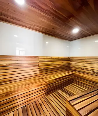a sauna with wooden walls and wooden flooring at Apartamento 2 Dormitorios Laguito. Vista Mar in Cartagena de Indias