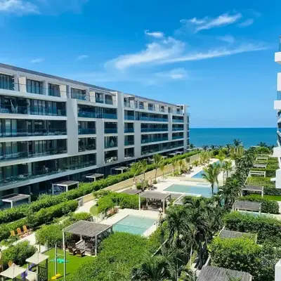 Fantastic Apartment/Beach Front Luxury