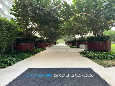 a sidewalk with a sign that says obelix on it at LUXURY APARTAMENT, MORROS ECO VISTA AL MAR. in Cartagena de Indias