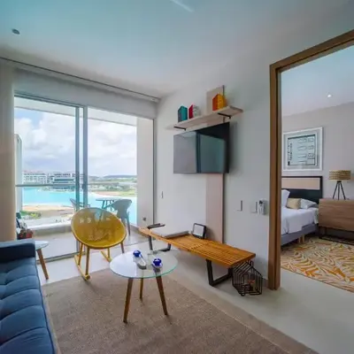 Apartamento con laguna de aguas cristalinas
