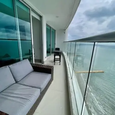 1PE-AL Apartamento de 1 alcoba frente al mar con Aire acondicionado
