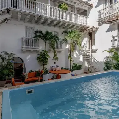 Bololá Hotel