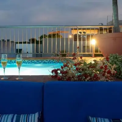 Luxury Apartment Private Pool & Rooftop Jacuzzi