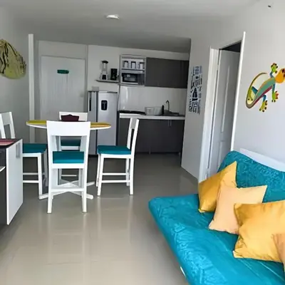 Precioso apto en el Laguito a pasos de la playa