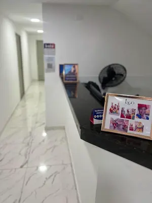 a black counter with a picture on it in a room at Lago Hotel Cartagena in Estación El Salto