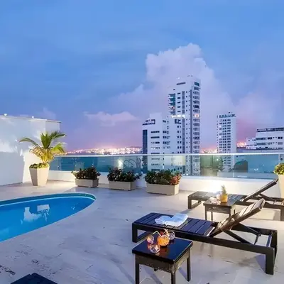 Apartamento con vista al mar - Piscina en la azotea - 2 habitaciones + 2 baños