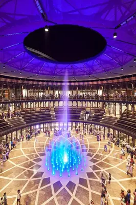 a large arena with a fountain in the middle at Apartment near the beach and airport in Cartagena de Indias