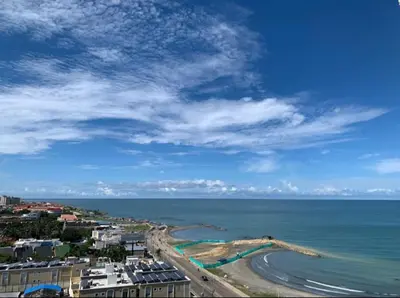 an aerial view of the ocean and a beach at Hermoso Apto Frente Al Mar in Cartagena de Indias