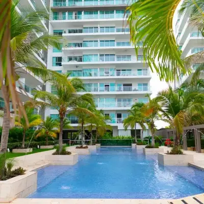 The Beaches-Beachfront Retreat
