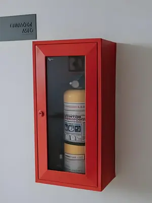 a red box with a barrel inside of it at Suite Frente al Mar en Cartagena 1410 in Cartagena de Indias