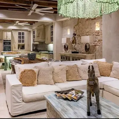 IsaLuna Luxury House