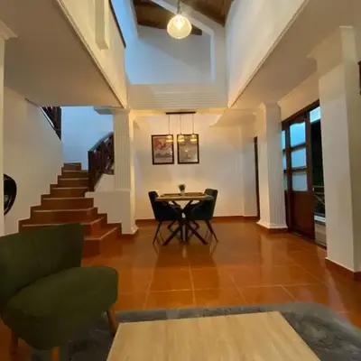 Modern duplex 5 minutes from the Historic Center