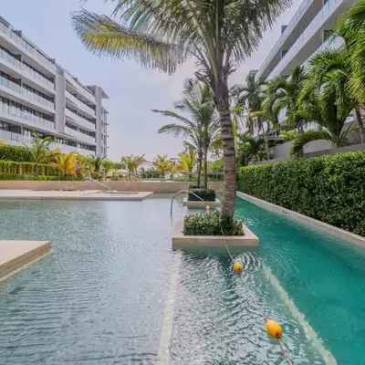 Apartaestudio con Jacuzzi Privado y Vista al Mar