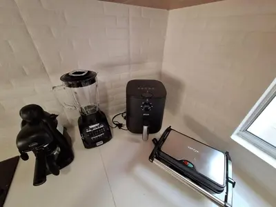 a kitchen counter with a blender and a blender at Cartagena zona norte playa uso exclusivo in Cartagena de Indias