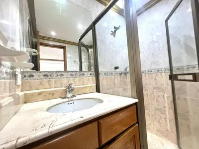 a bathroom with a sink and a shower at Casa de lujo en Condominio Privado por Habitaciones in Cartagena de Indias