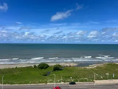 a view of the ocean from a road at ocean drive magnifica vista y piscina in Cartagena de Indias