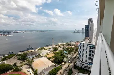 a view of the water from a building at H2 Lujoso Apto 1 Hab Piso 23 Compl. Empleada in Cartagena de Indias