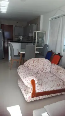 a room with a bed and a table and chairs at Apartamento Sector Torices in Cartagena de Indias