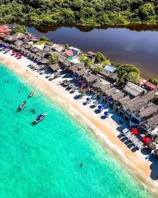 an aerial view of a beach with a resort at apartamentos amoblados o hotel en Cartagena para arriendo por día desde 330 mil pesos hasta 600 mil mil pesos colombianos in Cartagena de Indias