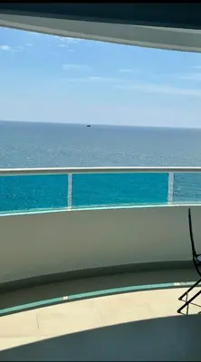 a view of the ocean from a window of a ship at Vive Cartagena magica frente al mar y lago in Cartagena de Indias