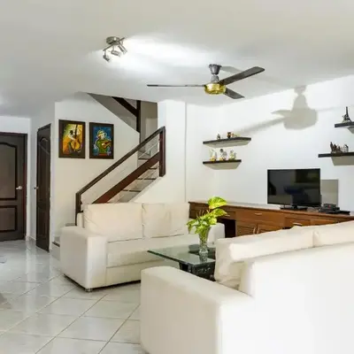 Casa en conjunto cerrado