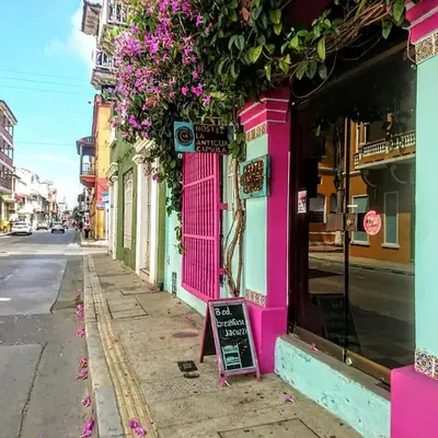 Hostel la Antigua Capsula