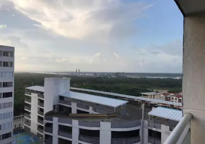 a view from the balcony of a building at Apartamento Vacacional En La Zona Norte De Barranquilla in Barranquilla