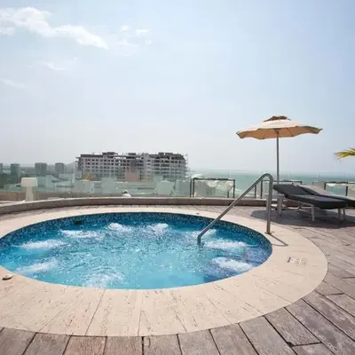 Bello apartamento dentro del Hotel Radisson Ocean Pavillion