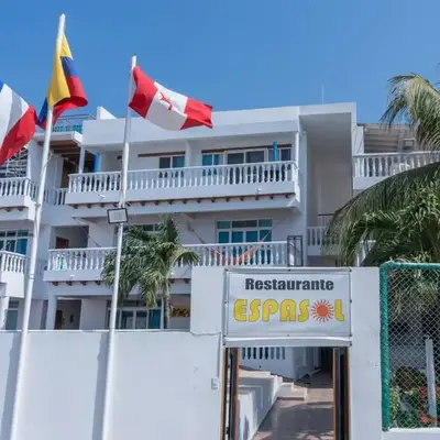hotel 3 banderas Manzanillo del Mar