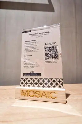 a box of mnesage on top of a table at Mosaic Studios Buenavista in Barranquilla
