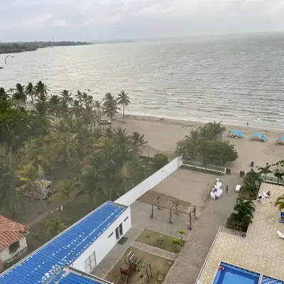 Apartamento con balcon y vista al mar en Coveñas