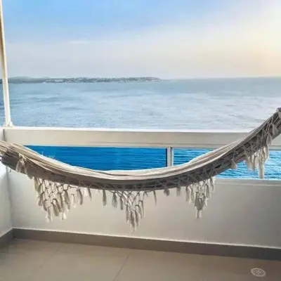 Hermoso apartamento con vista al mar