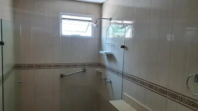 a shower with a glass door in a bathroom at Apartamento en el Sector El Laguito in Cartagena de Indias