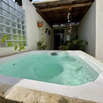 Casa Badillo 3 4br LUXURY ROOFTOP oldcity AC jacuzzi hottub wifi