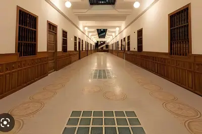 an empty hallway of a building with wood paneling at 306Hermoso, céntrico y acogedor loft en Cartagena in Cartagena de Indias